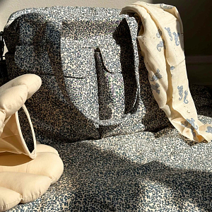 Игрушечное зеркало в виде ракушки That's Mine "Baby Soft Beige", кремовое