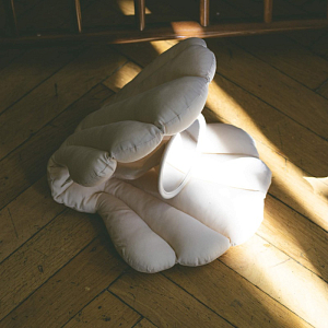 Игрушечное зеркало в виде ракушки That's Mine "Baby Soft Beige", кремовое