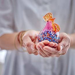 Статуэтка стеклянная Bloomingville "Livie", микс с вишневым