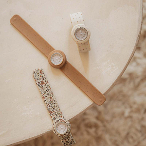 Часы наручные Mrs. Ertha "Unique Dots", шоколадная крошка