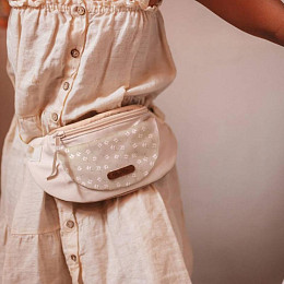 Сумка поясная Mrs. Ertha "Little Daisys", очарование маргариток