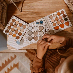 Набор для макияжа Mrs. Ertha "My First Make Up Mon Chérie", 50 оттенков, мульти микс