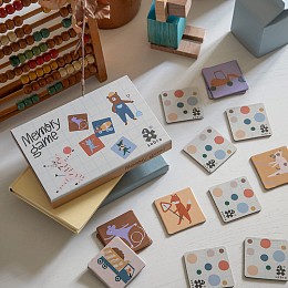 Набор карточек в коробке для игры на запоминание Sebra "Builders"